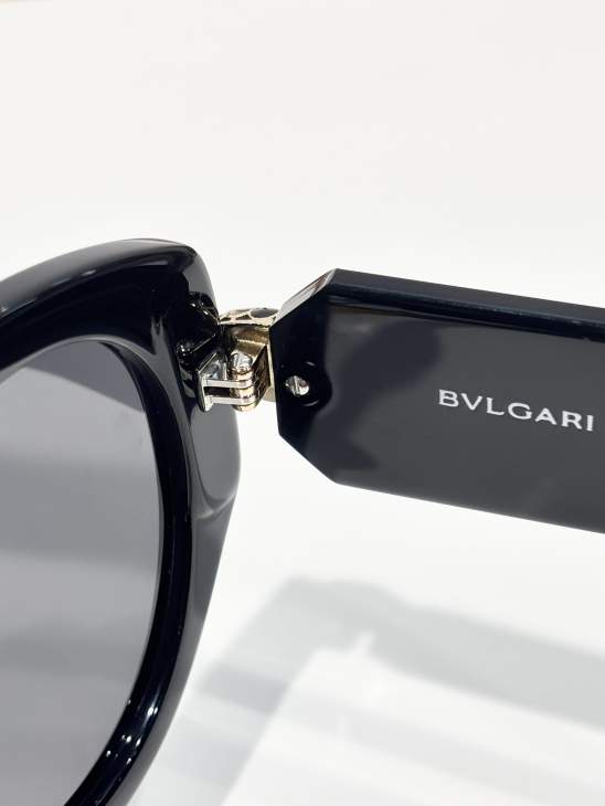 Picture of Bvlgari Sunglasses _SKUfw76404791fw